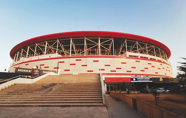 能否通过不 能否通过不